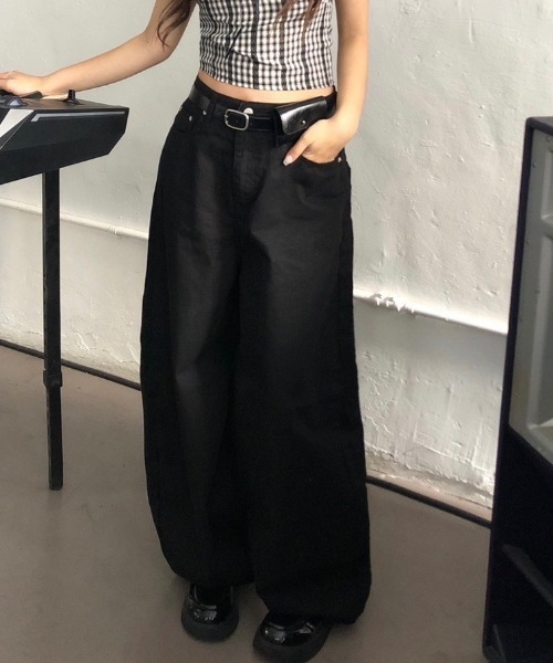 FREE STYLISTS(フリー スタイリスト)の「YUGA_YGMC Cocoon denim pants(デニムパンツ・レディース・ホワイト/ブラック・S/M/L)」の17枚目の写真