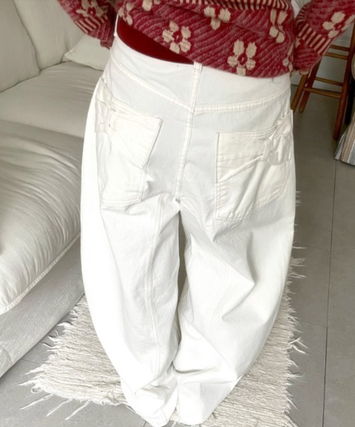 FREE STYLISTS(フリー スタイリスト)の「YUGA_YGMC Cocoon denim pants(デニムパンツ・レディース・ホワイト/ブラック・S/M/L)」の8枚目の写真