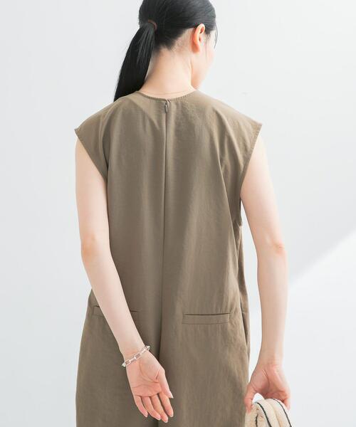 セール】『2サイズ展開』リネンライク深Vネックオールインワン