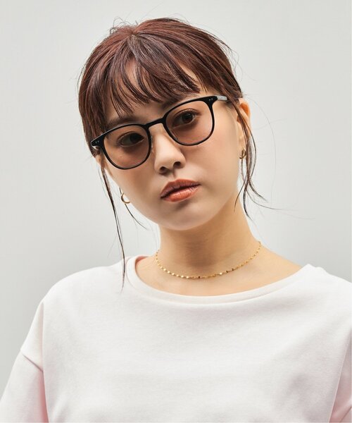 JOURNAL STANDARD relume(ジャーナルスタンダード レリューム)の「【WEB限定】Zoff|JOURNAL STANDARD relume ウェリントン型 サングラス|ジャーナルスタンダード レリューム 紫外線で色が変わる 調光 おしゃれ 紫外線防止 UVカット メンズ レディース ユニセックス(サングラス・レディース・ブラック/ブラック系その他2/ライトグレー系・FREE)」の2枚目の写真