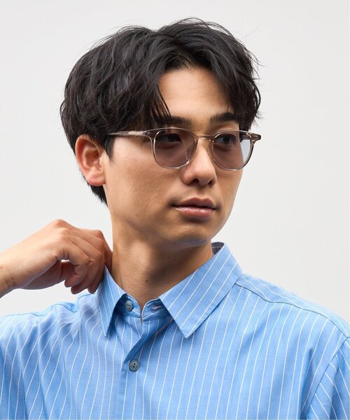 JOURNAL STANDARD relume(ジャーナルスタンダード レリューム)の「【WEB限定】Zoff|JOURNAL STANDARD relume ウェリントン型 サングラス|ジャーナルスタンダード レリューム 紫外線で色が変わる 調光 おしゃれ 紫外線防止 UVカット メンズ レディース ユニセックス(サングラス・レディース・ブラック/ブラック系その他2/ライトグレー系・FREE)」の16枚目の写真