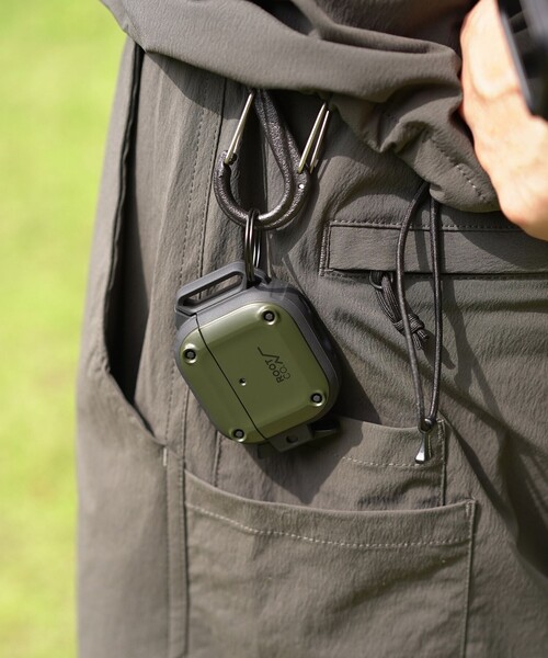 bpr BEAMS（ビーピーアール ビームス ）の「ROOT CO. / GRAVITY Shock Resist Case Pro. for AirPods (第4世代) 専用ケース（ヘッドフォン/イヤホン・レディース・ブラック/カーキ/ライトブラウン・ONE SIZE）」の3枚目の写真