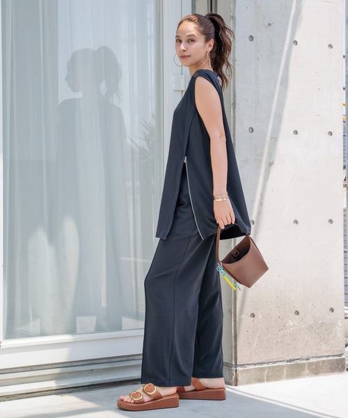 HEREIAM（ヘレイアム）の「【HEREIAM】イージーツイルノースリーブチュニック（Tシャツ/カットソー・レディース・ネイビー/バーガンディー・FREE）」の10枚目の写真