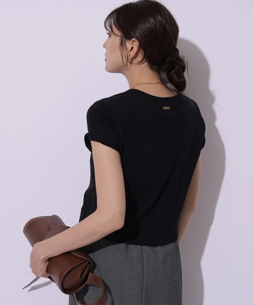 Mystrada(マイストラーダ)の「コンパクトTシャツ(Tシャツ/カットソー・レディース・グレイッシュベージュ/ブラック/ブラック系その他/ホワイト・38)」の8枚目の写真