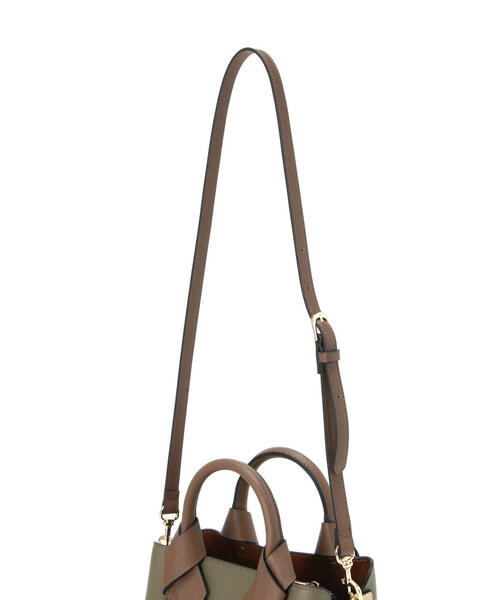 NATURAL BEAUTY BASIC（ナチュラルビューティーベーシック）の「◇ボクシーリボントートバッグ（トートバッグ・レディース・ブラック/ホワイト系その他/グリーン系その他6・ﾌﾘ-）」の8枚目の写真