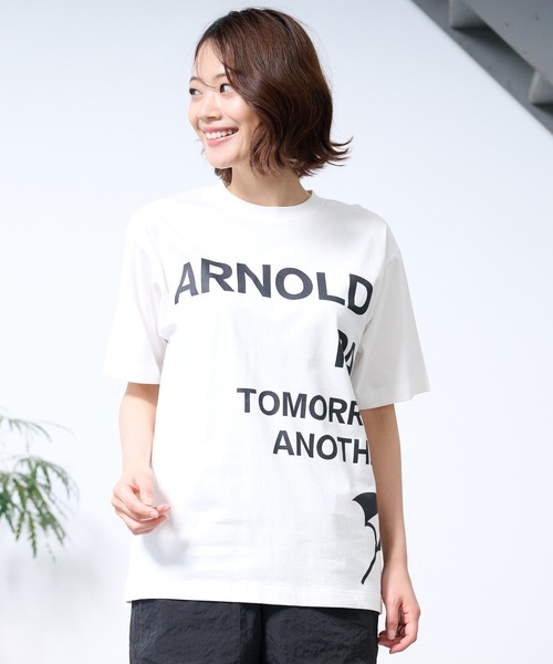 Arnold Palmer(アーノルドパーマー)の「シェア AP ビッグロゴ Tシャツ(Tシャツ/カットソー・レディース・ホワイト/ブラック/ダークブルー・XS/L/LL/M/S)」の1枚目の写真
