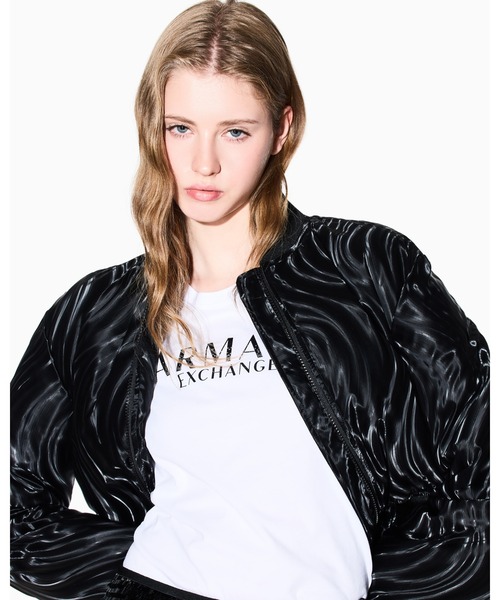 ARMANI EXCHANGE（アルマーニエクスチェンジ）の「【A|X アルマーニ エクスチェンジ】AXロゴ クルーネック半袖Tシャツ/SLIM（Tシャツ/カットソー・レディース・ホワイト/ブラック/アイボリー・X-SMALL/SMALL/MEDIUM/LARGE/X-LARGE）」の11枚目の写真