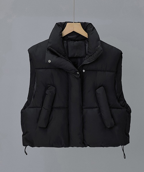 c.u.l（シーユーエル）の「ショート丈 シンプル ハイネックエコダウンベスト culw826（ダウンベスト・レディース・ブラック/ベージュ/アイボリー・M/L）」の10枚目の写真