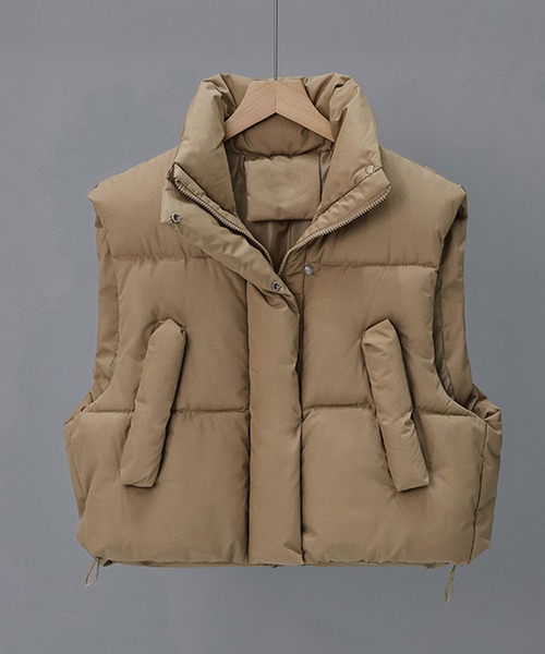 c.u.l（シーユーエル）の「ショート丈 シンプル ハイネックエコダウンベスト culw826（ダウンベスト・レディース・ブラック/ベージュ/アイボリー・M/L）」の15枚目の写真