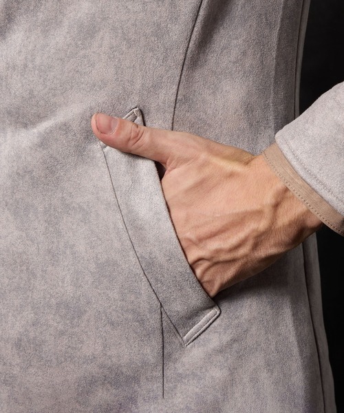 HIDEAWAYS NICOLE（ハイダウェイニコル）の「ポンチスウェードムラスモーク柄カバーオール（その他アウター・メンズ・オレンジ/シルバーグレー/グレイッシュベージュ/ブラック・X-LARGE/LARGE/MEDIUM）」の9枚目の写真