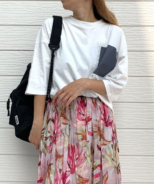 【バイカラーで可愛いデザイン♪】CHANEL Tシャツ ☆限定デザイン☆シャネル Tシャツ (CHANEL/Tシャツ・カットソー