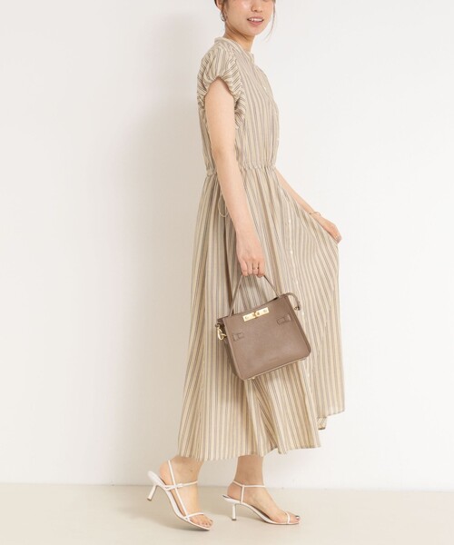 NOLLEY’S（ノーリーズ）の「ドロストシャツワンピース（ワンピース・レディース・ベージュ系その他3/ブルー/ネイビー・38）」の2枚目の写真