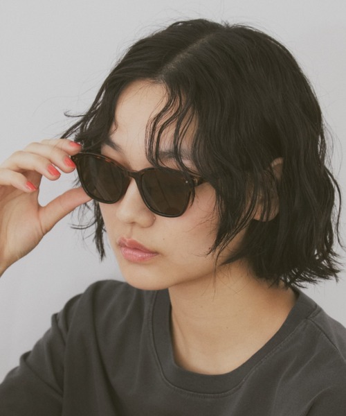 MERLOT（メルロー）の「ライトフレームクラウンパントサングラス（サングラス・レディース・クリア/ブラック/ブラウン・FREE）」の5枚目の写真