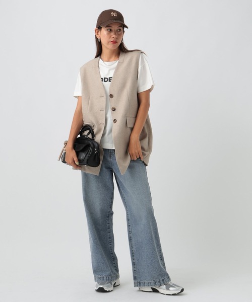 BAYFLOW（ベイフロー）の「リネンライクノーカラーノースリーブベスト（ベスト・レディース・レンガ/チャコール/ベージュ・FREE）」の14枚目の写真