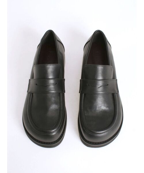 VEQUM(VEQUM)の「【VEQUM】CURVE ROUND LOAFER(ローファー・レディース・ブラック・35/36/37)」の6枚目の写真