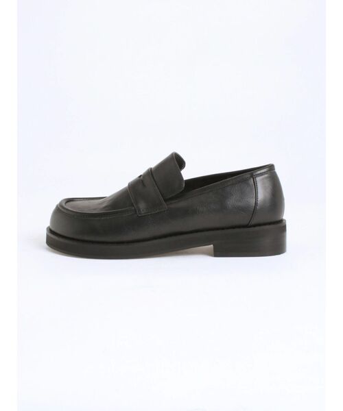 VEQUM(VEQUM)の「【VEQUM】CURVE ROUND LOAFER(ローファー・レディース・ブラック・35/36/37)」の7枚目の写真