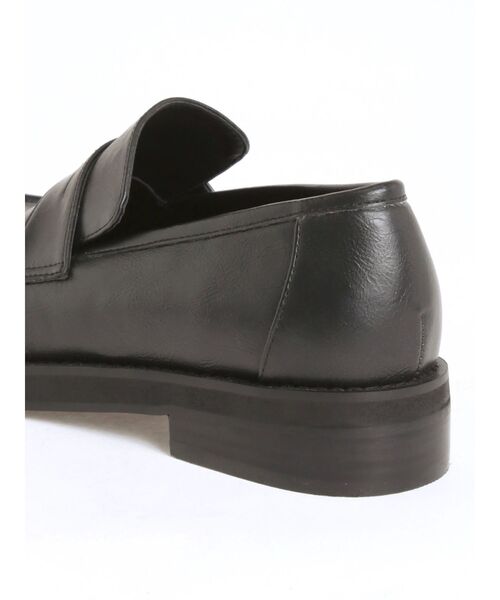 VEQUM(VEQUM)の「【VEQUM】CURVE ROUND LOAFER(ローファー・レディース・ブラック・35/36/37)」の10枚目の写真