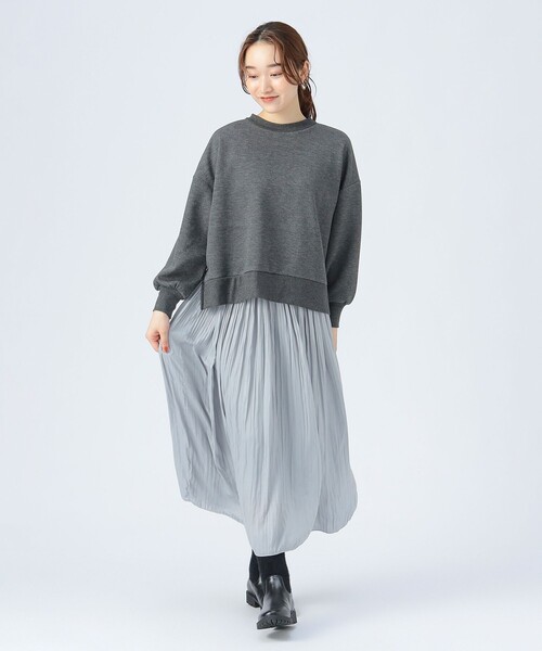 クルーネック ダンボール プルオーバー × フレアスカート