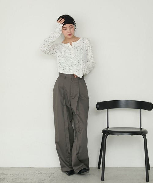 セール】【forksy.】ドット柄ヘンリーネックジャガードトップス（T