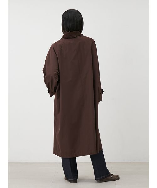 Mila Owen（ミラオーウェン）の「Ａラインステンカラーコート（ステンカラーコート・レディース・ライトブルー/ベージュ/ブラウン・1/0）」の10枚目の写真