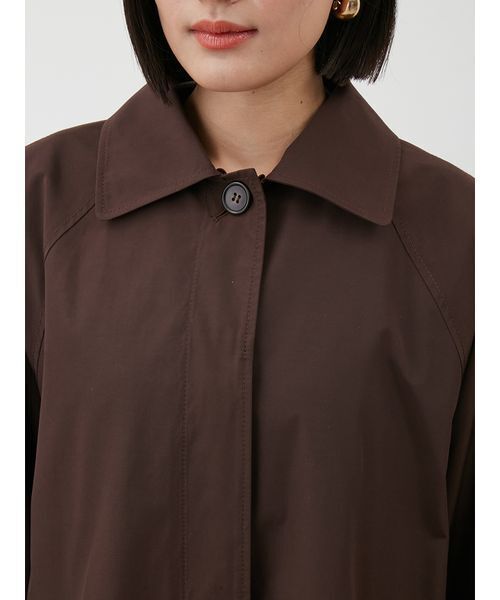 Mila Owen（ミラオーウェン）の「Ａラインステンカラーコート（ステンカラーコート・レディース・ライトブルー/ベージュ/ブラウン・1/0）」の18枚目の写真