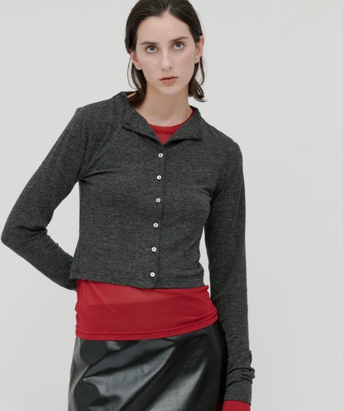 kiehtova（キエトヴァ）の「【kiehtova】SMOOTH STAND NECK CARDIGAN/スムース スタンド ネック カーディガン（カーディガン/ボレロ・レディース・ブラック/チャコールグレー/アイボリー・FREE）」の4枚目の写真