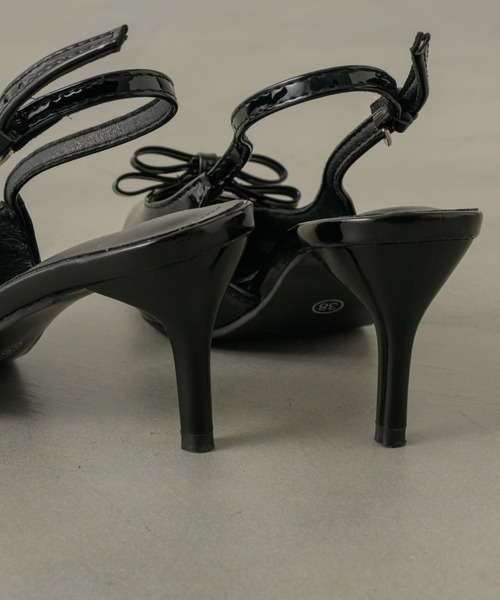 NEUNA(ヌナ)の「リボンボウミュール(パンプス・レディース・ブラック・36/38/40)」の18枚目の写真