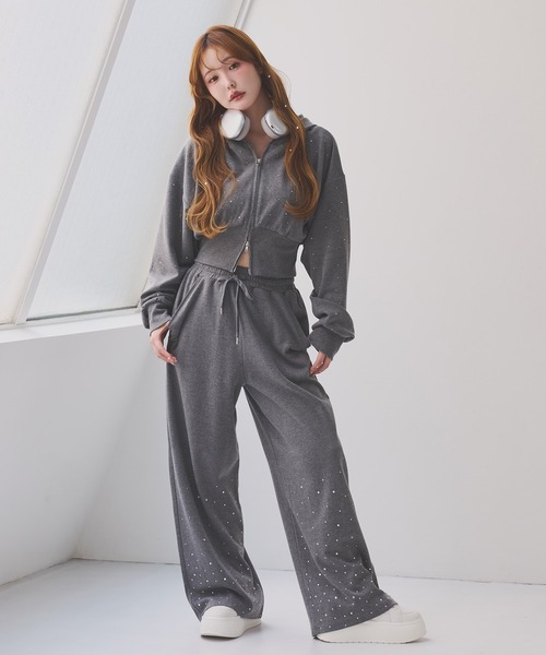 one after another NICE CLAUP（ワンアフターアナザーナイスクラップ）の「【セットアップ対応】ビジューショートパーカー（パーカー・レディース・ライトピンク/オフホワイト/チャコールグレー/杢グレー/ブラック系その他・FREE）」の13枚目の写真