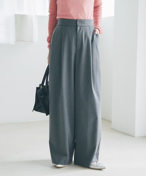 La boutique BonBon（ラブティックボンボン）の「【セットアップ可】ストライプワイドパンツ（スラックス・レディース・チャコールグレー/ライトグレー・FREE）」の6枚目の写真