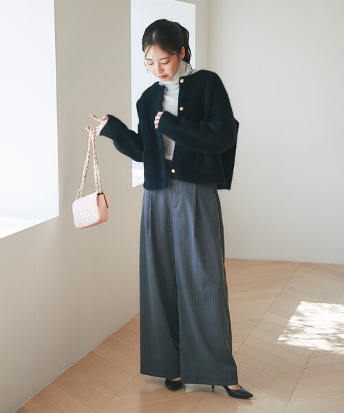 La boutique BonBon（ラブティックボンボン）の「【セットアップ可】ストライプワイドパンツ（スラックス・レディース・チャコールグレー/ライトグレー・FREE）」の16枚目の写真