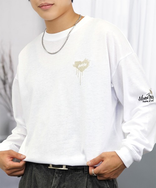 美品　familiar エッフェル塔刺繍 長袖Tシャツ セール】刺繍 長袖 Tシャツ ハート 黒猫 バルーン グラフィック