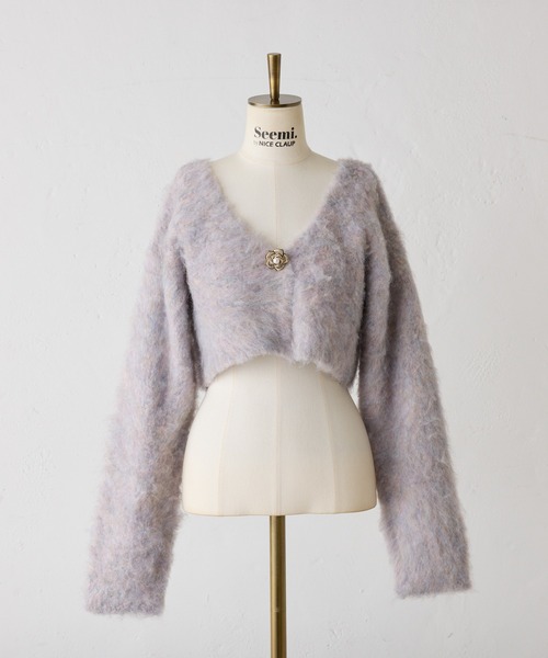 Seemi. byNICECLAUP（ シーミーバイナイスクラップ）の「【Seemi.】ブローチ付きニットショートカーディガン（カーディガン/ボレロ・レディース・レッド/グレー×ピンク/オフホワイト・FREE）」の9枚目の写真
