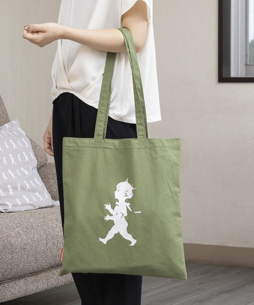 SOLSTICKAN DESIGN(ソルスティッカンデザイン)の「SOLSTICKAN コットンバック(トートバッグ・レディース・ブラック/グリーン・42cm)」の9枚目の写真