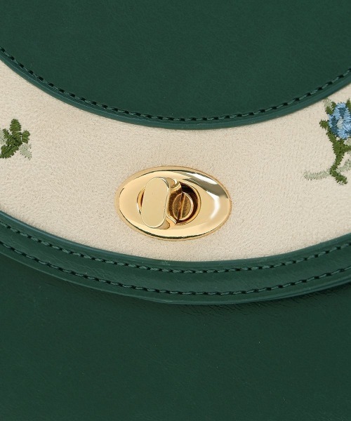 an another angelus（アンアナザーアンジェラス）の「サークルフラップ刺繍台形バッグ/fint フィント（ハンドバッグ・レディース・ブルーグリーン/ブラック・FREE）」の19枚目の写真