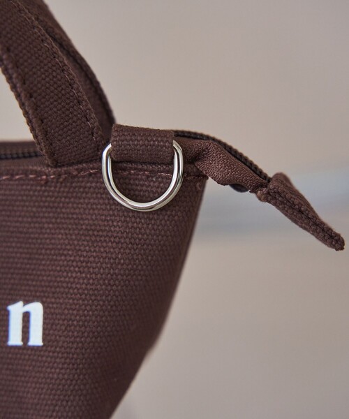 coen(コーエン)の「coen(コーエン)ロゴトートバッグチャーム XS(キーホルダー・レディース・ライトグレー/ブラック/ダークブラウン/ナチュラル・FREE)」の11枚目の写真