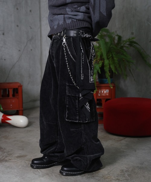 ILL'S（イルズ）の「AW バレル グランジ風洗い コーデュロイ カーゴパンツ ユニセックス 【ILL'S】（カーゴパンツ・メンズ・ブラック/ブラウン/グレー・L/M）」の6枚目の写真