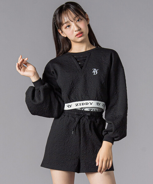 ZIDDY（ジディ）の「膨れジャガードトレーナー＆ショートパンツセット(130~160cm)（セットアップ・キッズ・ベージュ/ブラック・150cm/FREE/130cm/140cm）」の2枚目の写真