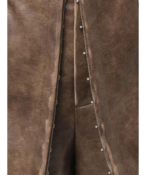 GYDA（ジェイダ）の「フェイクレザーレイヤーショートパンツ（その他パンツ・レディース・ブラウン/ブラック/アイボリー・FREE）」の5枚目の写真