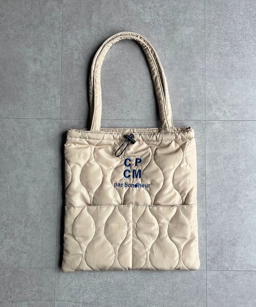 CPCM(シーピーシーエム)の「キルトロゴトートバッグ(トートバッグ・レディース・シルバー/ホワイト系その他/アイボリー/ブラック/ブラウン系その他・FREE)」の6枚目の写真