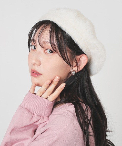 Honeys（ハニーズ）の「パール付シャギーベレー帽（ハンチング/ベレー帽・レディース・モカ/ライトグレー/アイボリー・FREE）」の2枚目の写真