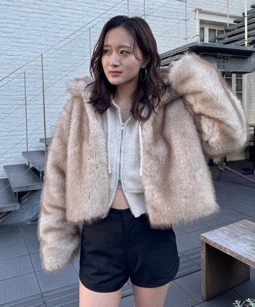 mline（エムライン）の「[mline]【新色BLK登場！】ファーアウター（その他アウター・レディース・ブラウン/ピンク/ベージュ/ブラック・FREE）」の22枚目の写真