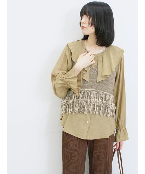 Samansa Mos2 blue（サマンサモスモスブルー）の「ラッフルカラーブラウス（シャツ/ブラウス・レディース・オフホワイト/サックスブルー/ベージュ・F）」の17枚目の写真