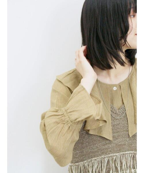 Samansa Mos2 blue（サマンサモスモスブルー）の「ラッフルカラーブラウス（シャツ/ブラウス・レディース・オフホワイト/サックスブルー/ベージュ・F）」の19枚目の写真