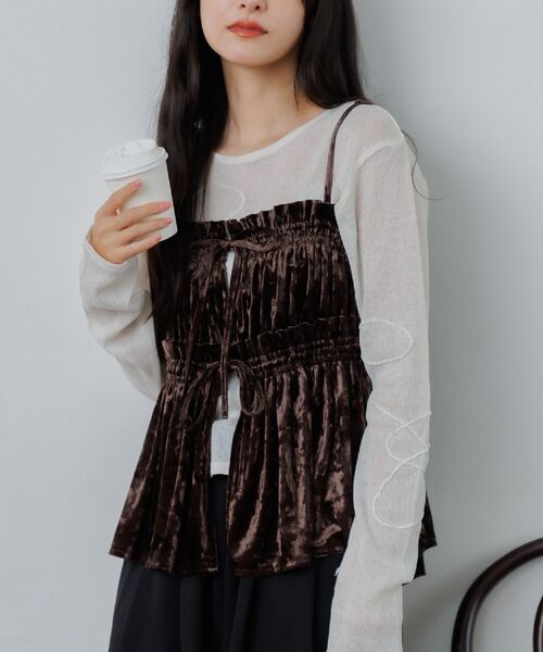 RETRO GIRL(レトロガール)の「ベロア2WAYフリルビスチェ(シャツ/ブラウス・レディース・スモークピンク/ブラック系その他/ダークブラウン・FREE)」の3枚目の写真