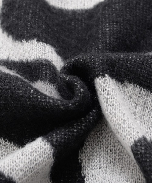 Revo.（レボ）の「マーブルカラー ジャガード モヘアタッチ 起毛 ルーズニット プルオーバー（ニット/セーター・メンズ・ブルー/イエロー/ブラック・L/M）」の4枚目の写真