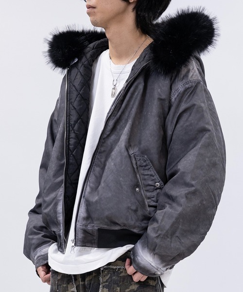 JOHN'S CLOSET（ジョンズクローゼット）の「【13】ヘビーツイル ヴィンテージ加工 フードファー ボンバージャケット（ブルゾン・メンズ・グレー/ブラック/カーキ・MEDIUM/LARGE）」の5枚目の写真