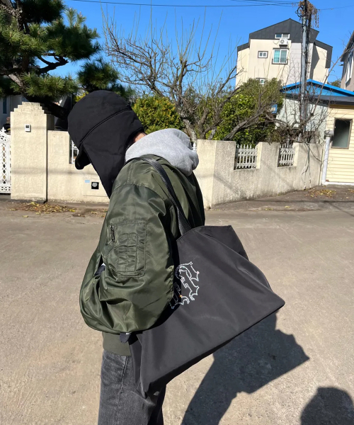 BLACKPURPLE(ブラックパープル)の「クリスタルダブルサイドバッグ BP Crystal DoubleSide Bag(ショルダーバッグ・レディース・ブラック・FREE)」の18枚目の写真