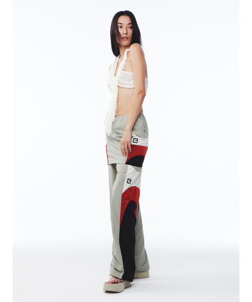 Kijun(キジュン)の「Paneled Jogger Pants Khaki Beige(スウェットパンツ・レディース・その他・MEDIUM/LARGE)」の3枚目の写真