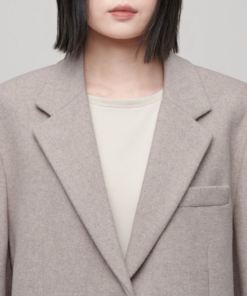 MUSINSA STANDARD WOMAN（ムシンサスタンダードウーマン）の「ウィメンズウールブレンドメルトンオーバーショルダーブレザー[オートミール]（テーラードジャケット・レディース・その他・SMALL/MEDIUM/LARGE/X-SMALL）」の5枚目の写真