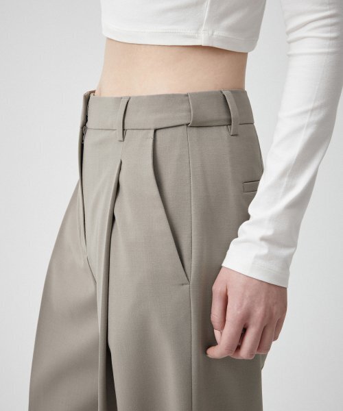 MUSINSA STANDARD WOMAN（ムシンサスタンダードウーマン）の「ウィメンズサマーウールワンタックワイドヒドゥンバンディングスラックス[ライトベージュ]（スラックス・レディース・その他・34/32/28/29/30/31/24/25/26/27）」の5枚目の写真